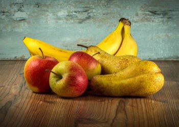 Manzana, pera y banana: pilares en la alimentación de nuestros bebés (LubosHouska en Pixabay).