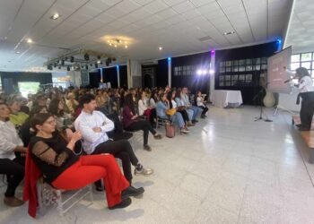 San Antonio de Arredondo vivió una jornada transformadora en el VI Congreso Internacional de Crianza Respetuosa y Educación Emocional