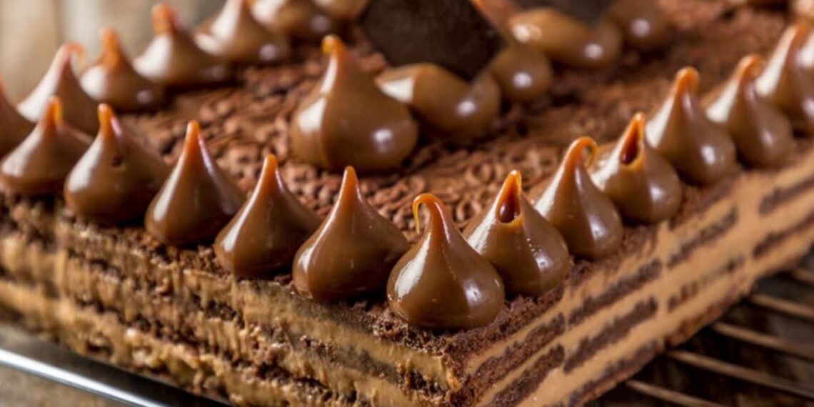 Chocotorta, un postre fácil y rápido para disfrutar en familia (Adobe Stock).