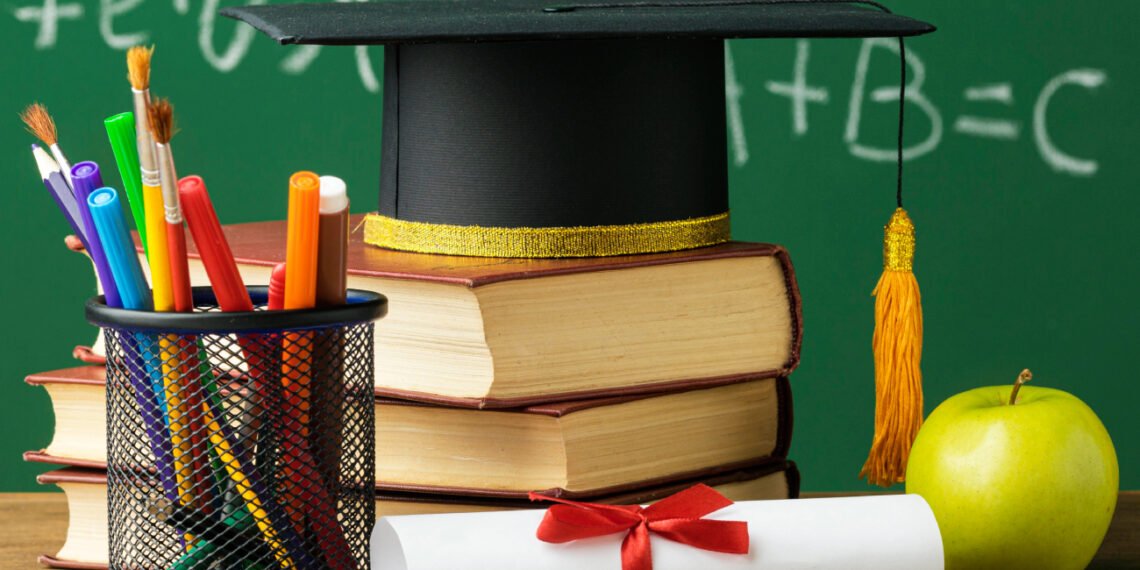 Alertan por la cantidad de chicos que terminan el secundario en tiempo y forma (FreePick).