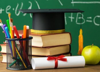 Alertan por la cantidad de chicos que terminan el secundario en tiempo y forma (FreePick).