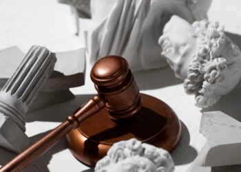 Abuso sexual infantil en España: procesos judiciales que se prolongan y revictimizan a los niños