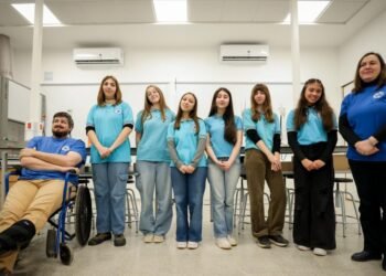 Alumnas cordobesas participan en un proyecto internacional para lanzar un satélite