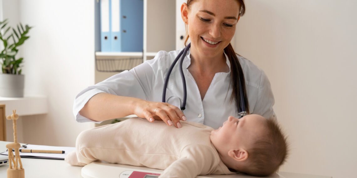 Tos convulsa. Advierten por cuatro muertes en el país (FreePick).