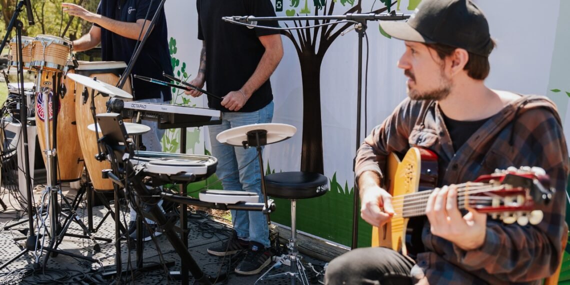 Iván Demirci, el músico argentino con autismo que hizo historia: su documental fue nominado a los Emmy Suncoast