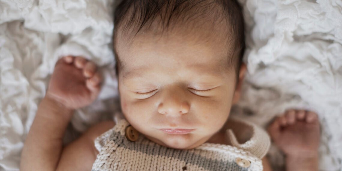 Sueño seguro en el primer año: lo que recomienda la Asociación Pediátrica de Estados Unidos para proteger a tu bebé