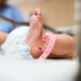 Bebé prematuro (rawpixel.com/FreePick).