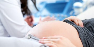 Mendoza lanza un plan inédito para reducir los partos por cesárea en clínicas privadas