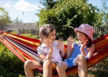 Rutinas familiares en vacaciones: cómo sostener límites sin rigidez