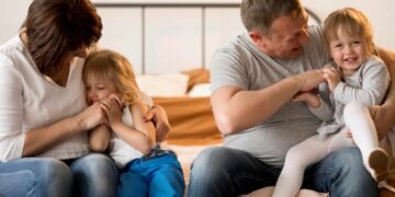 A más de cuatro años de la pandemia, muchas familias siguen sintiendo sus efectos emocionales y económicos