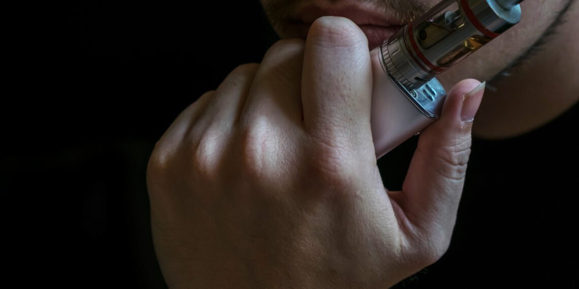 Vapeador (snowing/FreePick).
