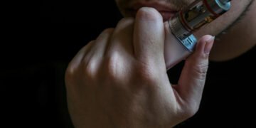 Vapeador (snowing/FreePick).