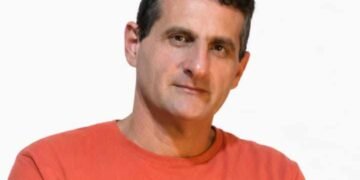 Sandro Comba: “La prevención de la violencia de género empieza en la crianza de los varones”