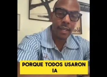 Un profesor descubrió el uso de IA con una palabra invisible: una historia que invita a hablar sobre el uso responsable de ChatGPT
