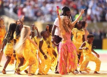 Quiénes son los Ghetto Kids, los niños de Uganda que emocionaron al mundo junto a Shakira en la final del Mundial 2026