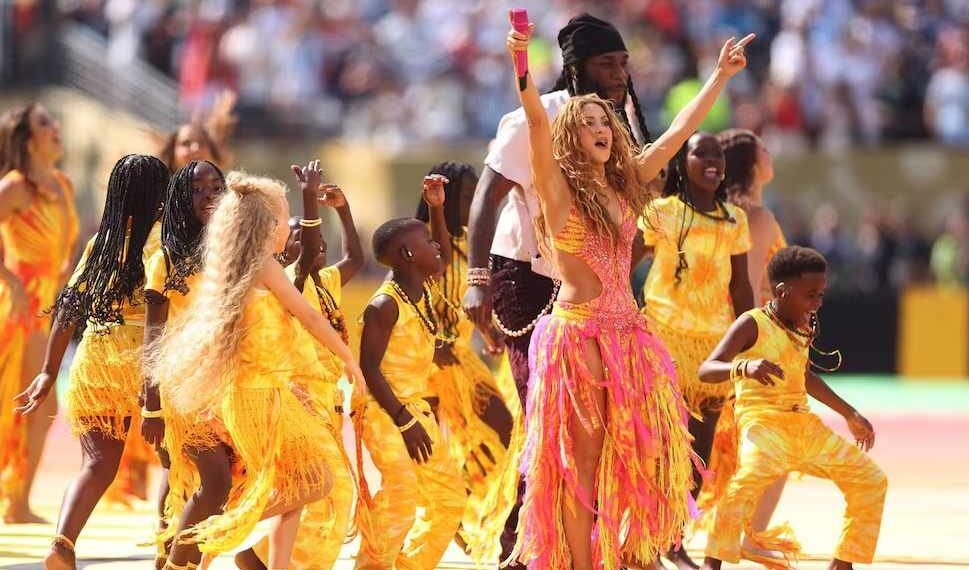 Quiénes son los Ghetto Kids, los niños de Uganda que emocionaron al mundo junto a Shakira en la final del Mundial 2026