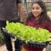 Andrea cumplió un sueño: la única alumna de una escuela de montaña conoció el invernadero que inspira su proyecto de hidroponía