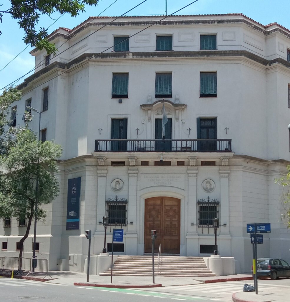 Facultad de Ciencias Exactas, Físicas y Naturales (UNC).