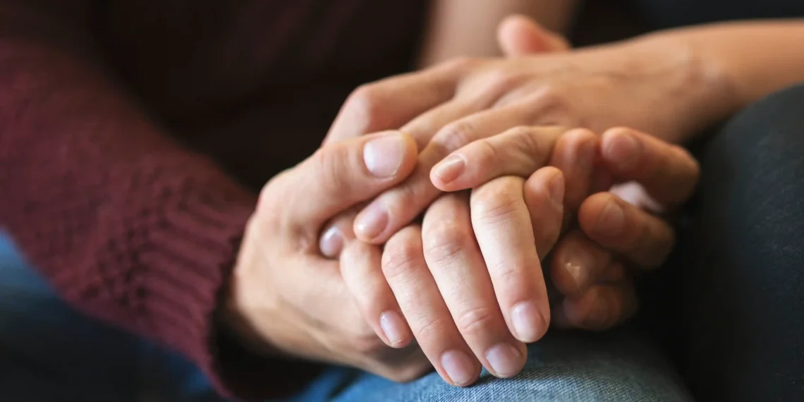 Prevención del suicidio adolescente: hablar, escuchar y pedir ayuda puede hacer la diferencia