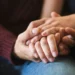 Prevención del suicidio adolescente: hablar, escuchar y pedir ayuda puede hacer la diferencia